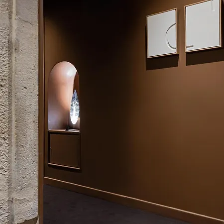 Apartment La - Terreaux Iv - 2 Bedroom With Ac *