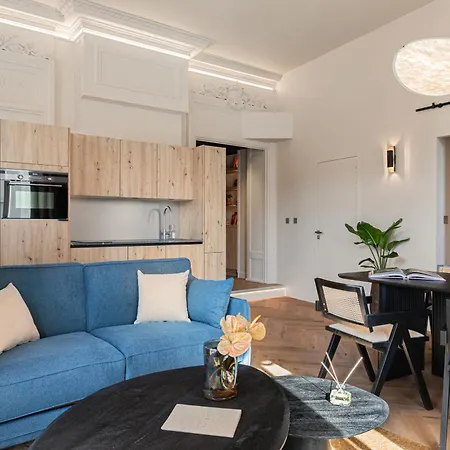 La - Terreaux Iv - 2 Bedroom With Ac *